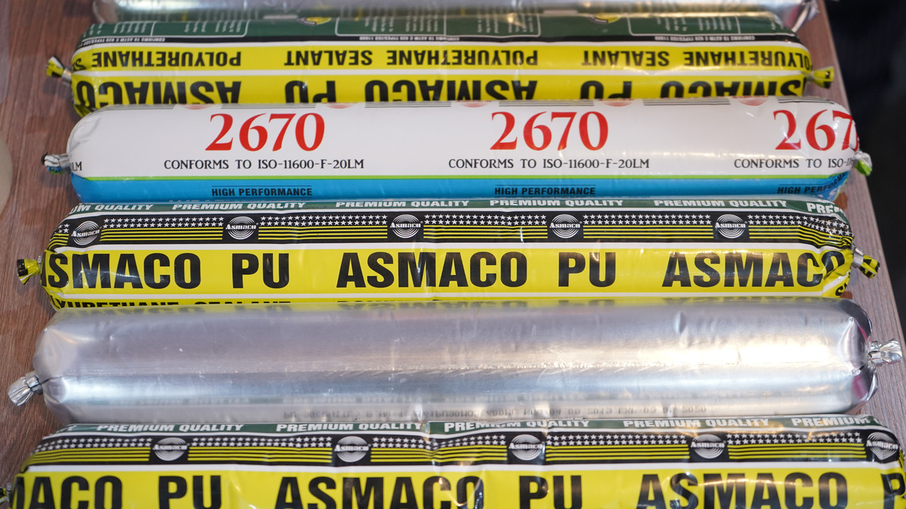Герметик полиуретановый строительный черный Asmaco 600 мл - фото 3 - id-p101123152