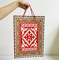 Пакет подарочный в национальном стиле  42*30*12 см красный