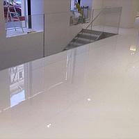 Белый полиуретановый промышленный пол