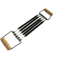 Эспандер для мышц плечей и груди пружинный с деревянными ручками