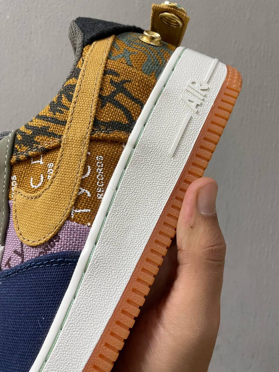 Кроссовки Nike Air Force 1 X Travis Scott Cactus Jack Премиум Качество - фото 6 - id-p112427770