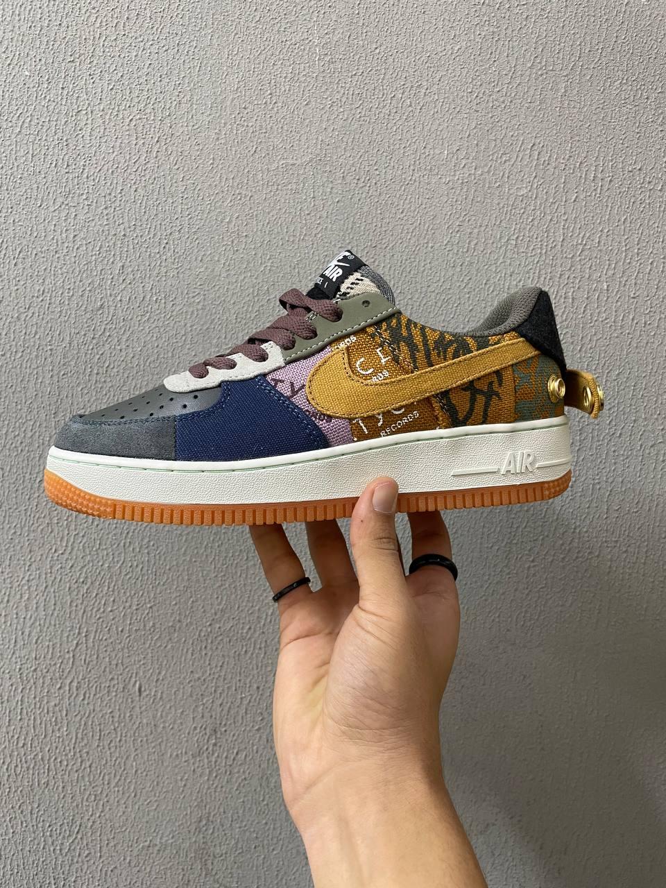 Кроссовки Nike Air Force 1 X Travis Scott Cactus Jack Премиум Качество - фото 1 - id-p112427770