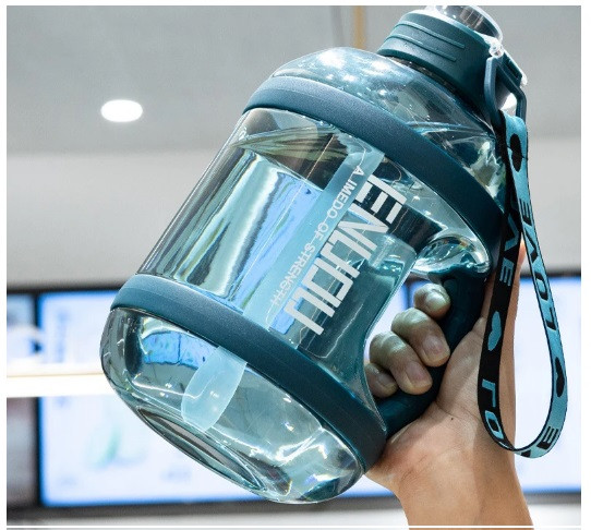 Спортивная бутылка для воды Xiaomi 2,4 л - фото 1 - id-p47101820