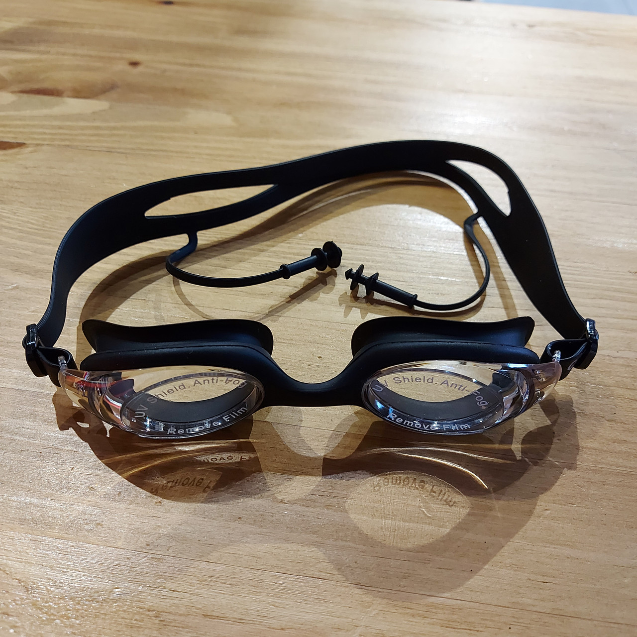 Очки для плавания "Conquest" в футляре. Плавательные очки в бассейн. Unisex. Для купания. Черные.