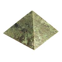 Пирамида из жадеита 7х7х5 см / каменная пирамидка для медитаций/ пирамида из натурального камня / сувенир из