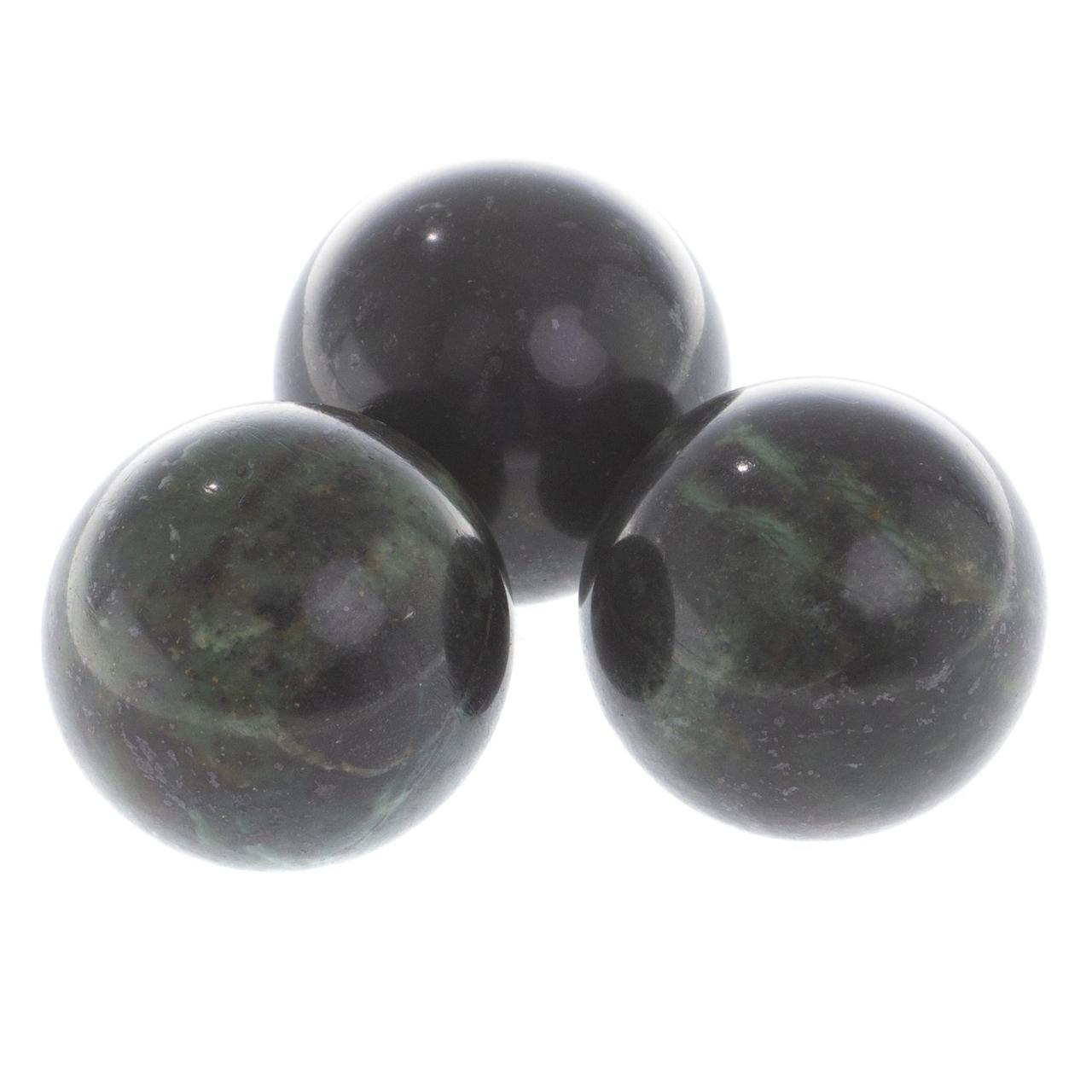 Шар из нефрита 3,5 см / шарик нефритовый / шар для медитаций / каменный шар / сувенир из камня - фото 2 - id-p101622066