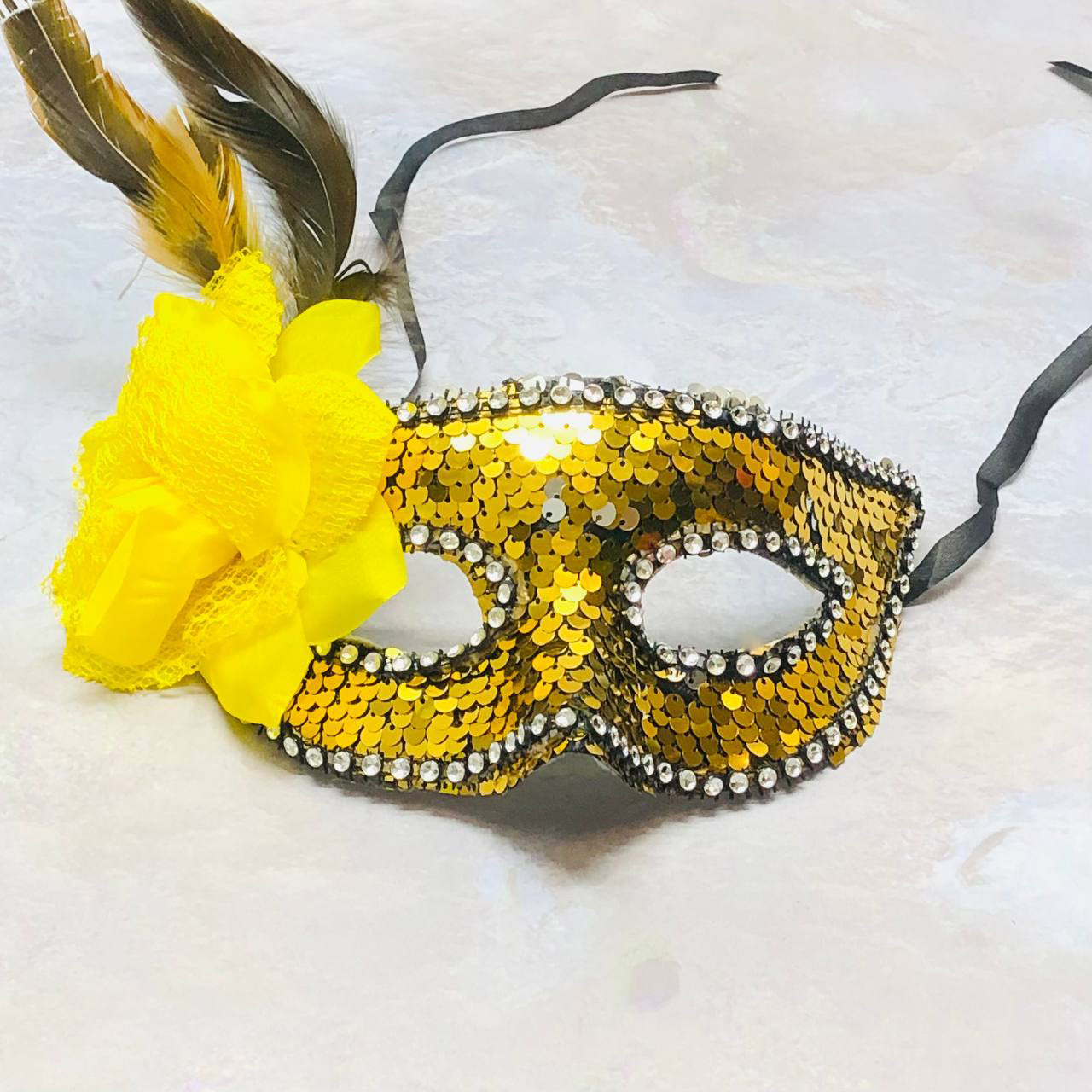Венецианская маска, карнавальная маска, маска с пайетками желтая - фото 3 - id-p112498440