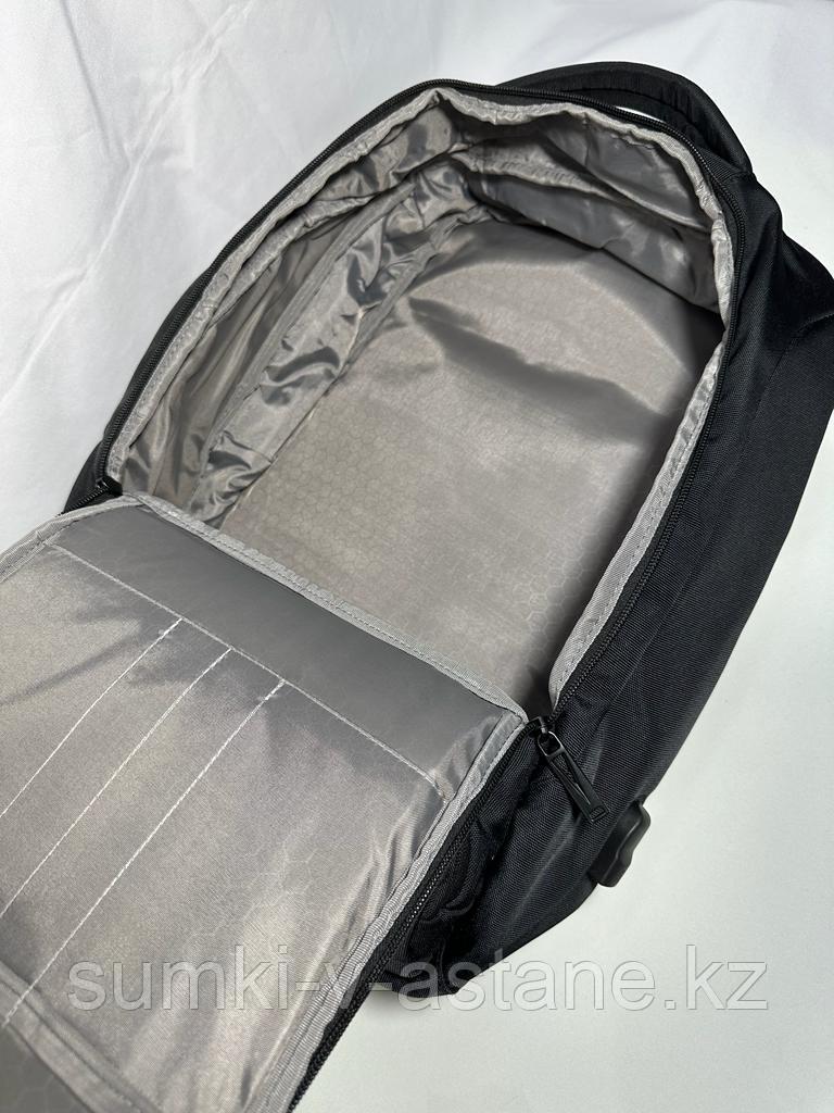 Мужской деловой рюкзак для города и поездок. Увеличение в объёме. - фото 5 - id-p112512313