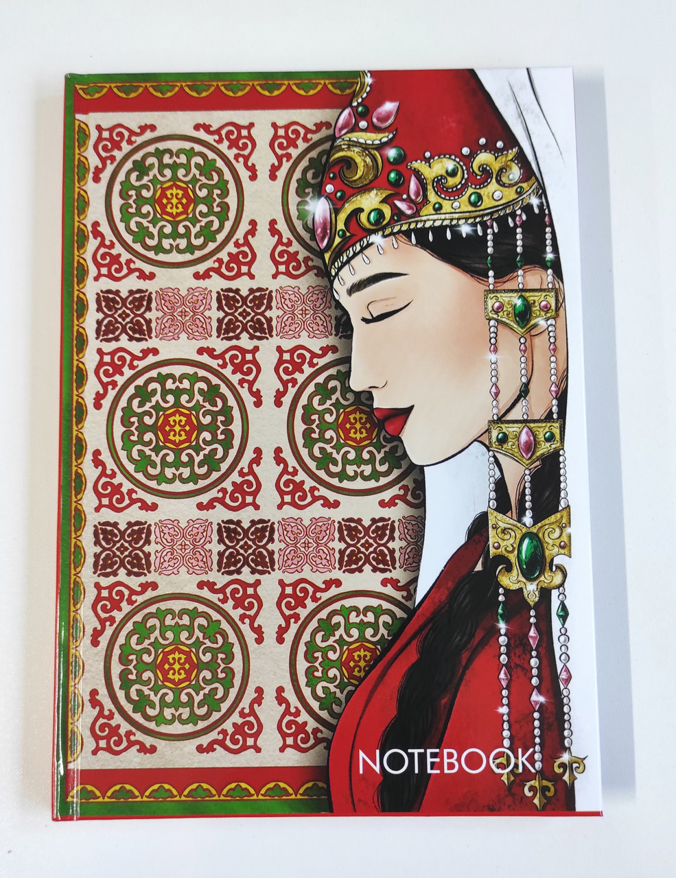 Блокнот "Девушка в красном и орнамент", формат А5