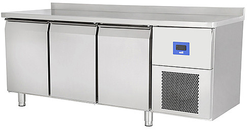 Стол холодильный OZTI 370.00 NMV HC E4, 3 двери - фото 1 - id-p112551611