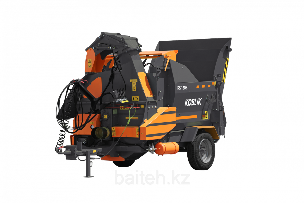 Раздатчик – выдуватель соломы RS 150