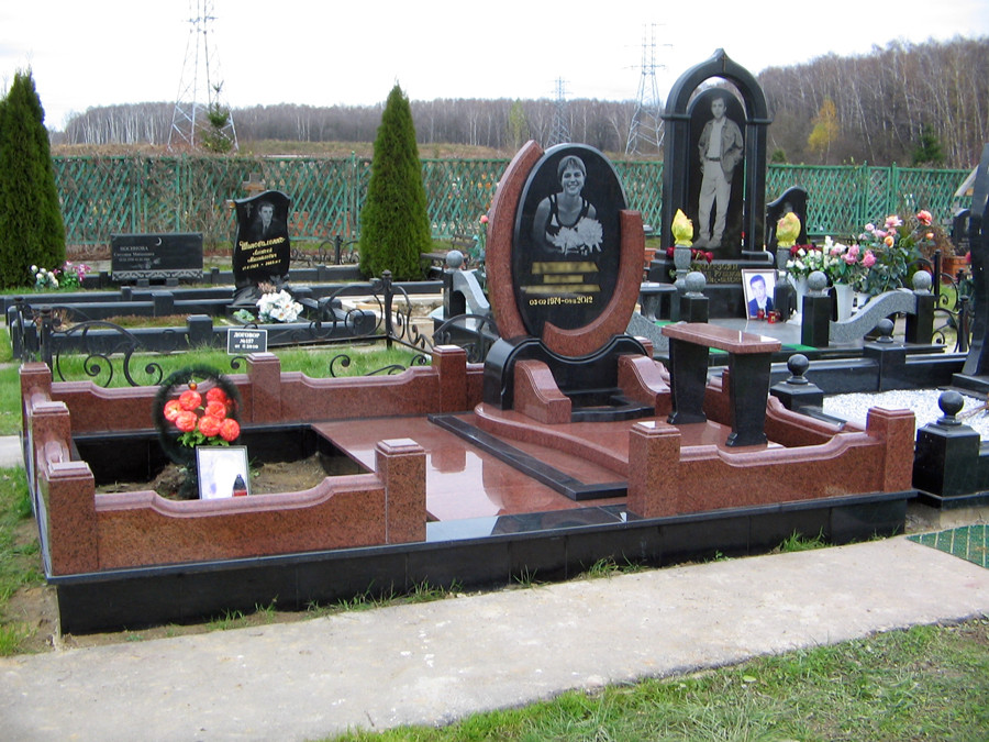 Строительство могилы на кладбище - фото 2 - id-p48713410