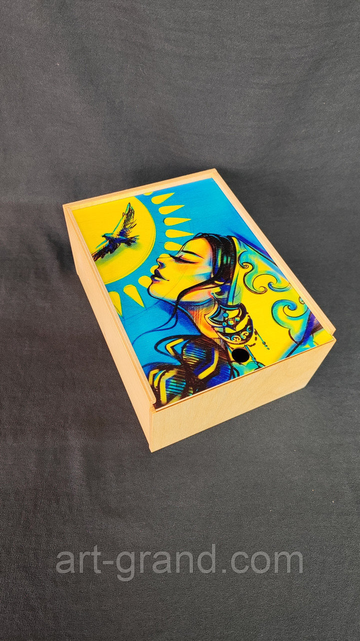 Деревянный короб в национальном стиле, фото 1