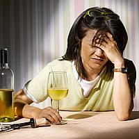 Женский алкоголизм, причины и последствия