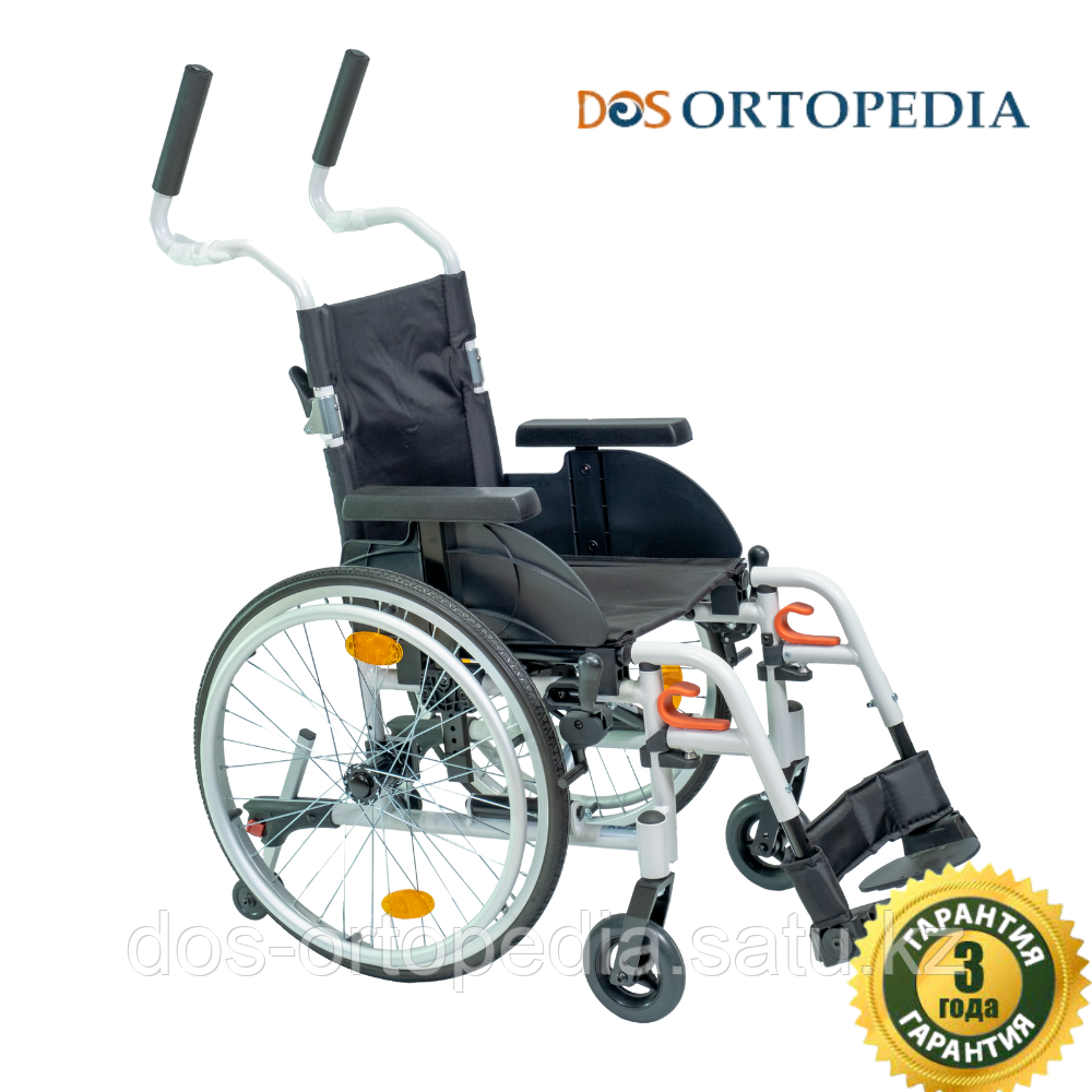 Детское инвалидное кресло-коляска KD-350