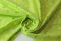 Французский гипюр цвета весенней зелени