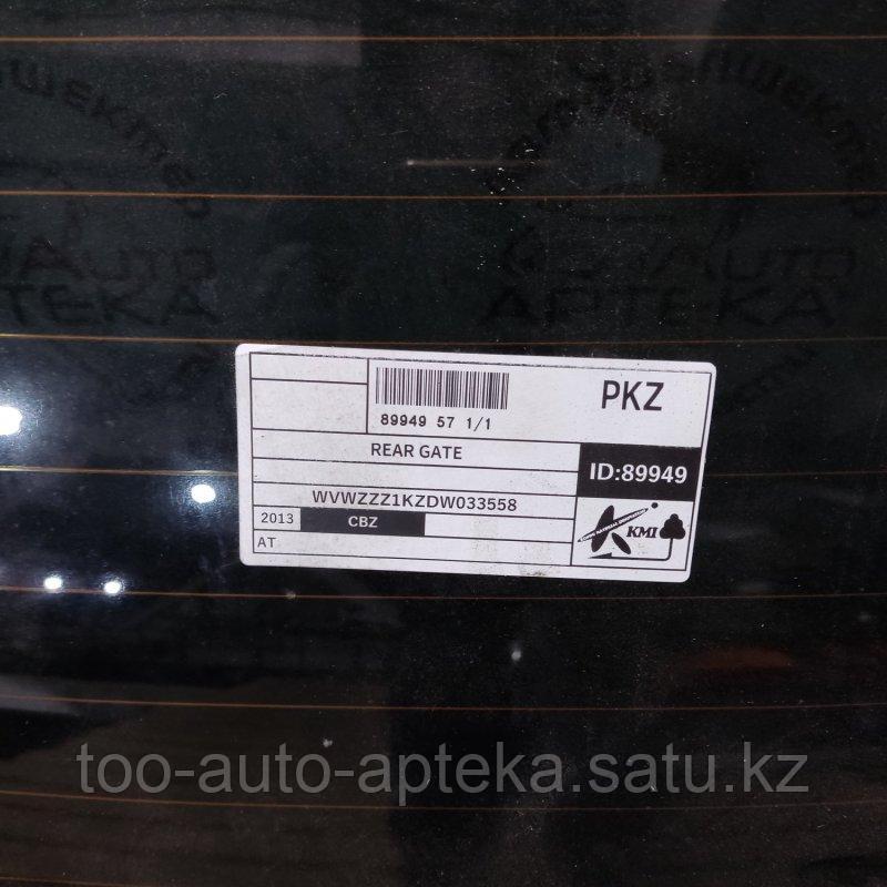 Крышка багажника Volkswagen Golf 2013 (б/у) - фото 2 - id-p112669898