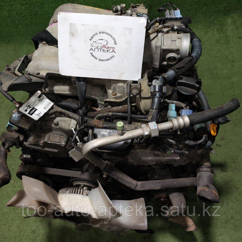Двигатель Nissan Elgrand E51 VQ35DE 2002 (б/у) - фото 3 - id-p112670204