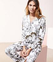Пижама хлопковая "Victoria's Secret", с длинным рукавом и штанами, с цветочным принтом.