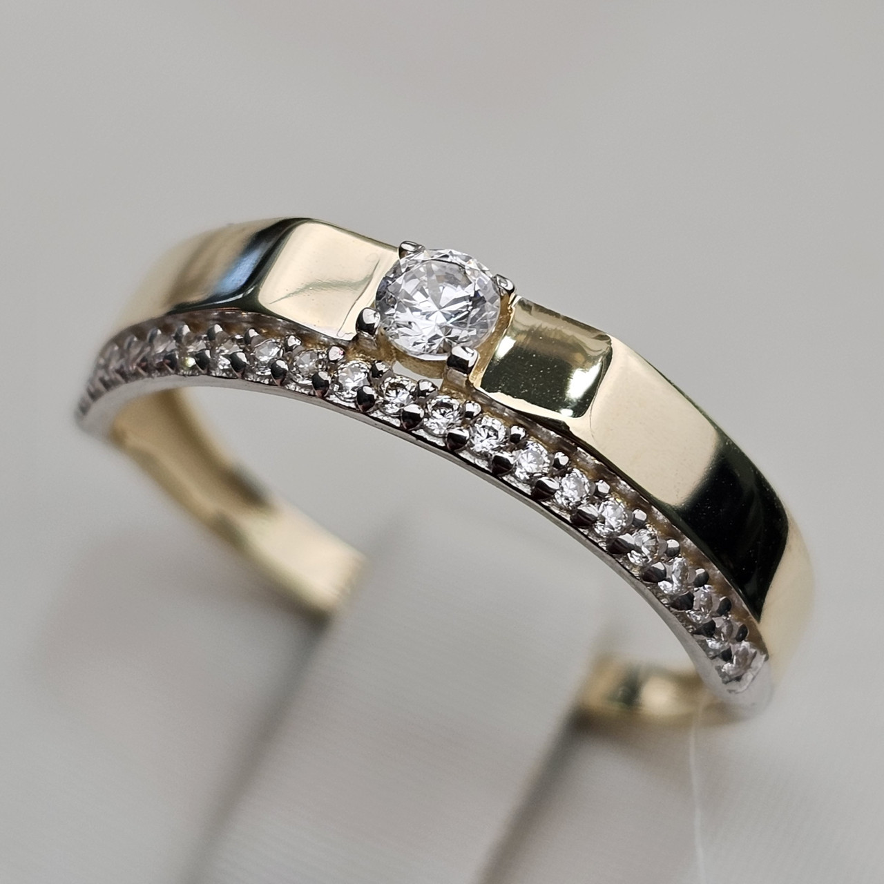 Золотое кольцо с фианитом 1.95 гр.17.5 р. ж/з 585 проба - фото 1 - id-p112685528