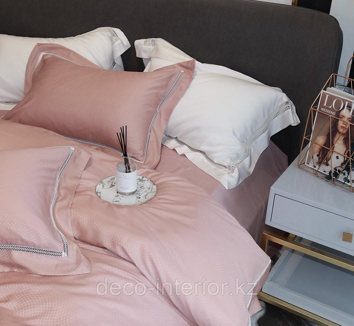 Комплект постельного белья двуспальный из тенселя с принтом крупных цветов и нежной мережкой (ажурная вышивка) - фото 9 - id-p84278720