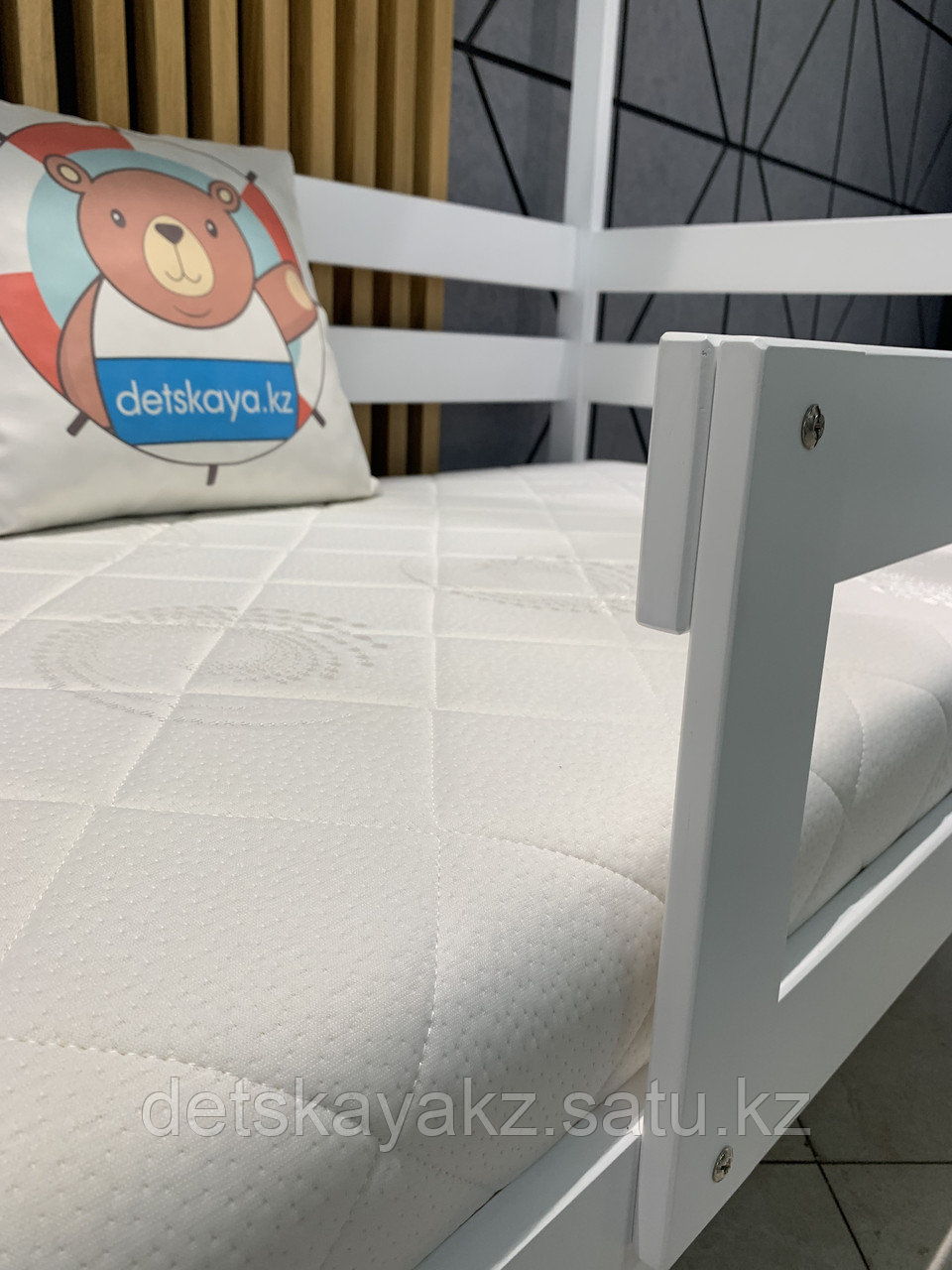 Детская кровать Домик с матрацем - фото 6 - id-p100763402