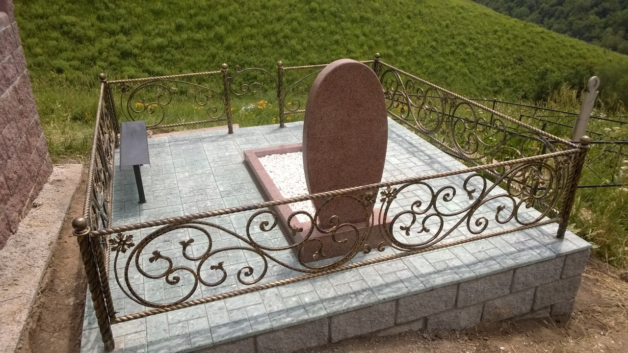 Благоустройство мест захоронения на кладбище - фото 3 - id-p61178412