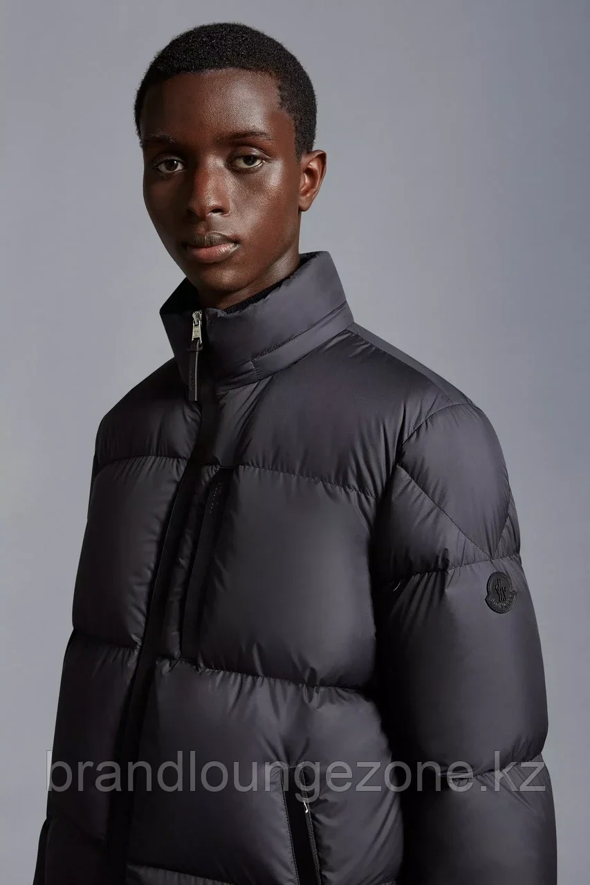 Мужской пуховик Besbre Moncler, черного цвета с кожаными вставками - фото 7 - id-p112724481