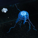 Декор для аквариума "Медуза" силиконовая, с неоновым эффектом, 5 х 5 х 15 см, синяя, фото 5
