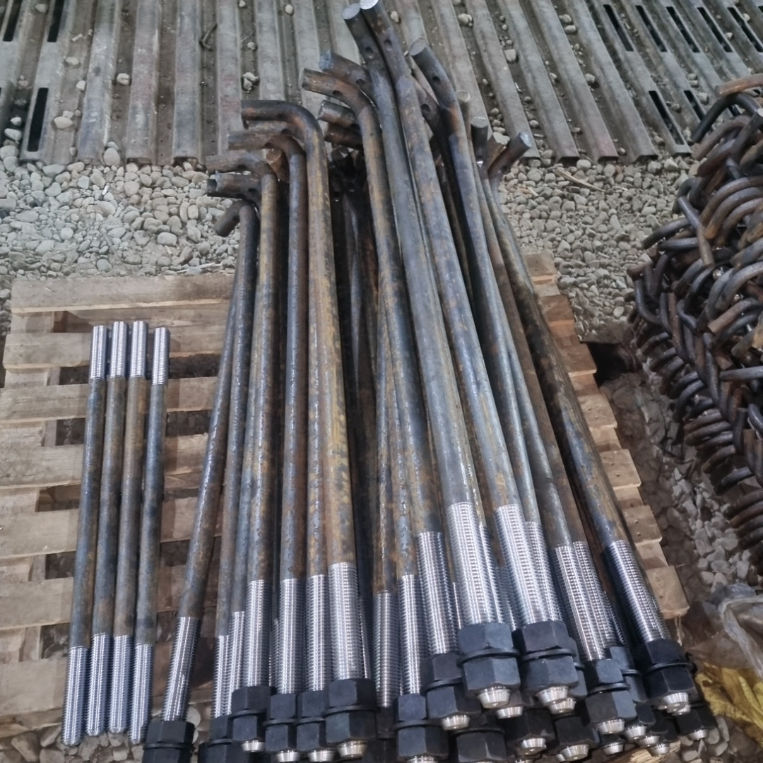 Анкерные фундаментный болты с гайкой и шайбой