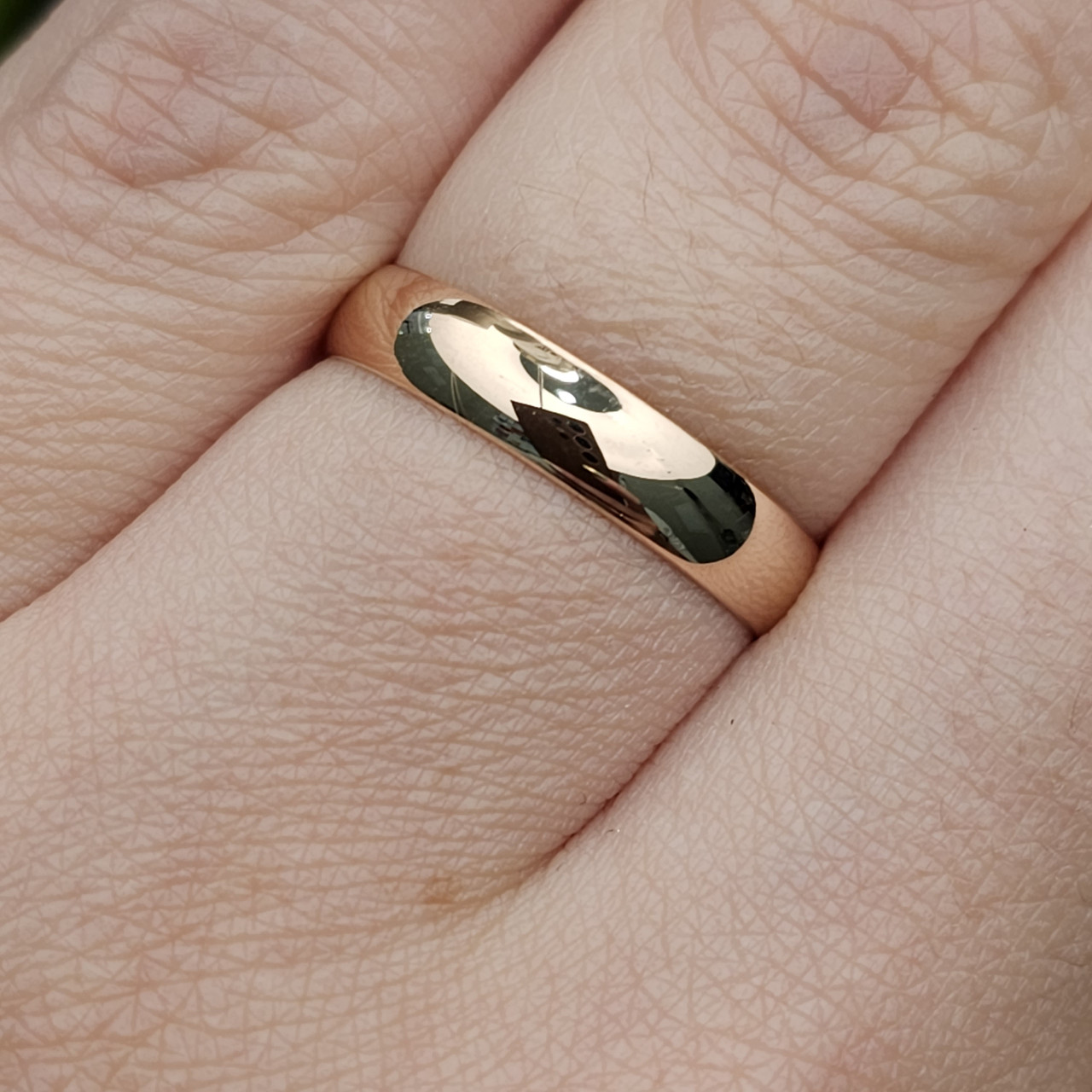 Обручальное кольцо 1,12гр,16 размер 4 мм, к/з585 проба - фото 9 - id-p112813428