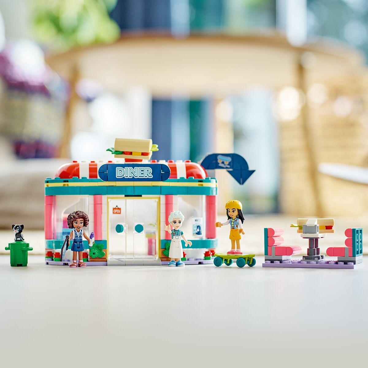 LEGO Friends 41728 Закусочная в центре Хартлейк, конструктор ЛЕГО - фото 6 - id-p112813794