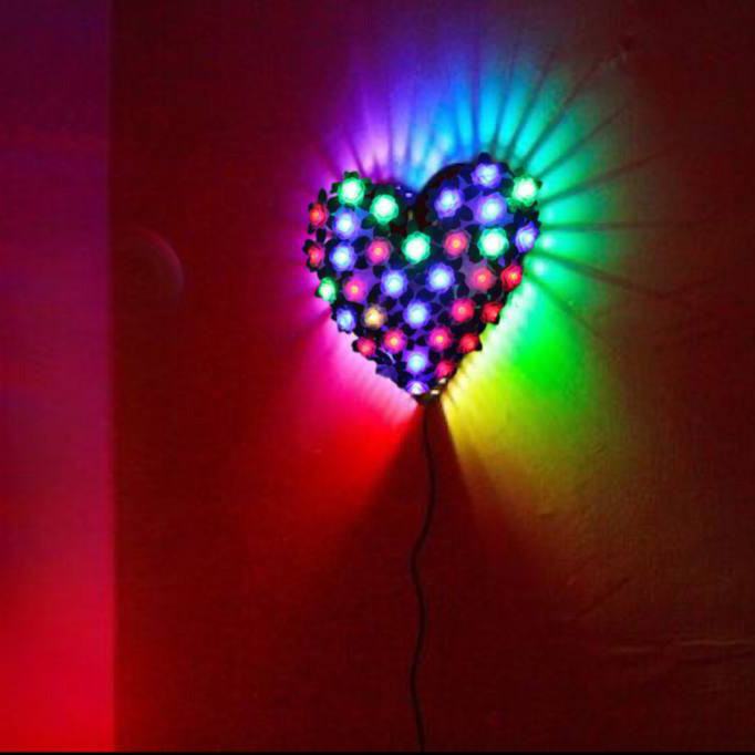 Светодиодный светильник (гирлянда) в форме сердце с розами (27*28 см), фото 1
