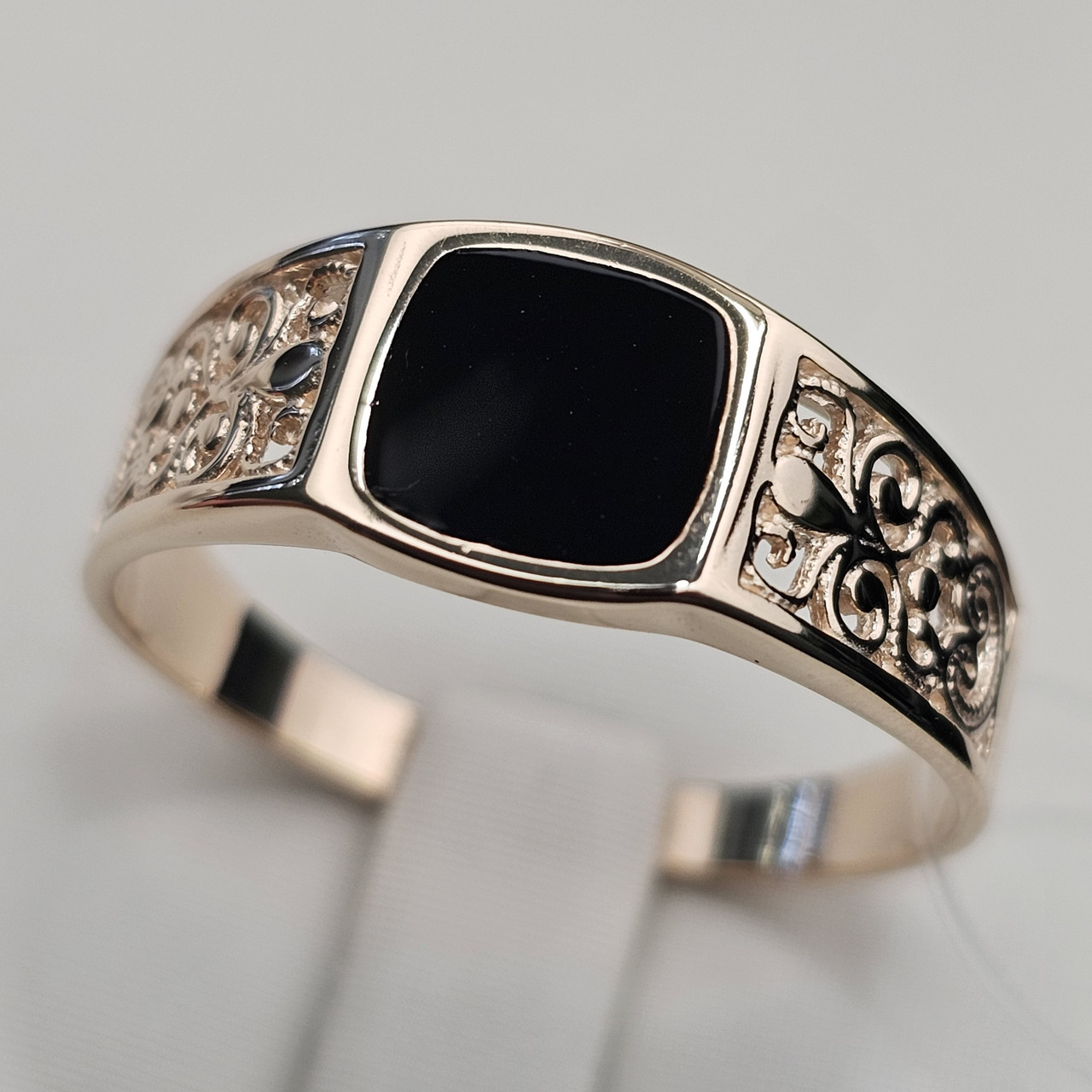 Золотое кольцо эмаль к/з 3,69 гр. 585 проба, 21 размер - фото 4 - id-p112815402