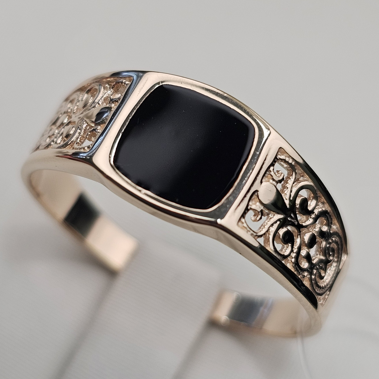 Золотое кольцо эмаль к/з 3,69 гр. 585 проба, 21 размер - фото 5 - id-p112815402
