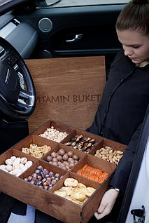 Премиум бокс с орехами и сухофруктами