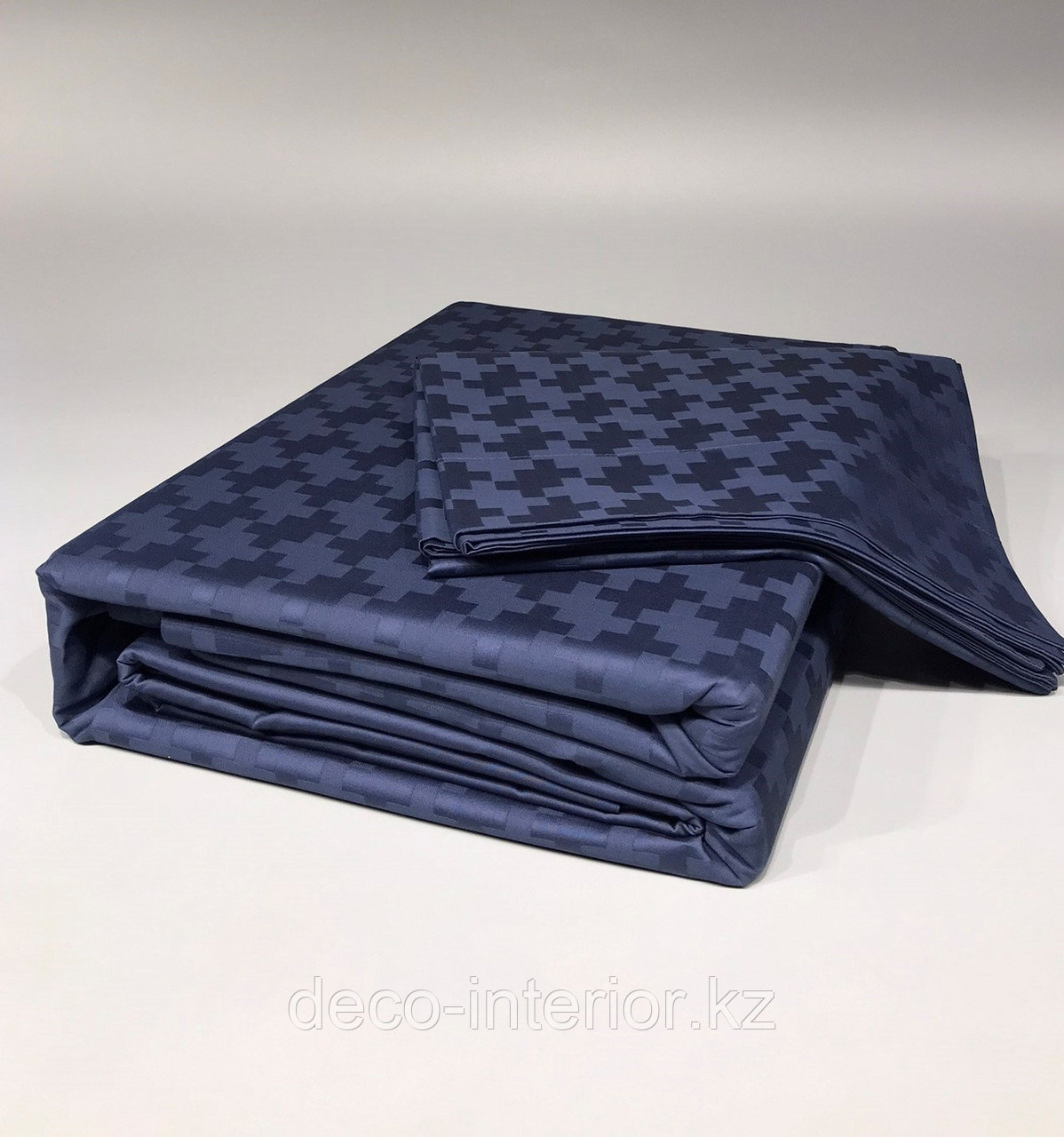 Комплект постельного белья KING SIZE из сатин-жаккарда с брендовым принтом - фото 2 - id-p112910582