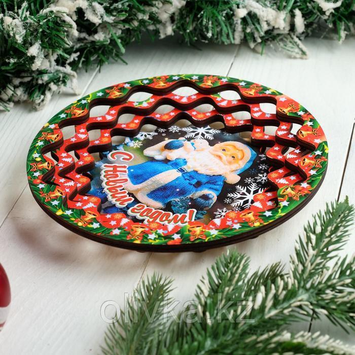 Тарелка сувенирная деревянная "Новогодний. Здравствуй, Дедушка Мороз", цветной - фото 2 - id-p112979373
