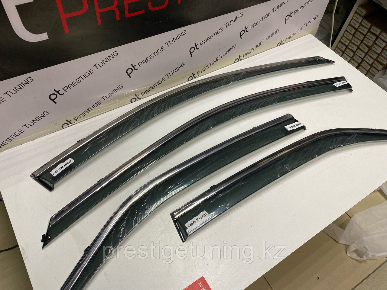 Ветровики (дефлектор дверей) на Lexus RX 2016-21 с хромом: продажа ...