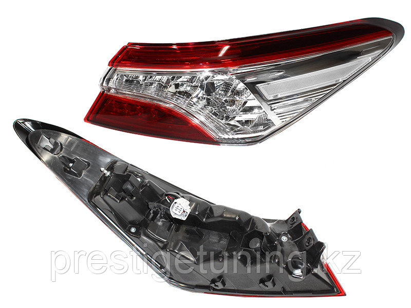 Задний фонарь правый (R) на крыле LED (EUR) на Camry V70 2018-21 (SAT)