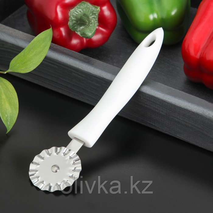 Нож для пиццы и теста Доляна Style, 18 см, ручка sоft-tоuch, цвет МИКС - фото 3 - id-p113243383