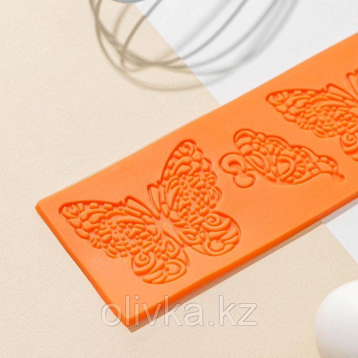 Силиконовый коврик для айсинга Доляна «Бабочки», 19×6 см, цвет МИКС - фото 2 - id-p113243399