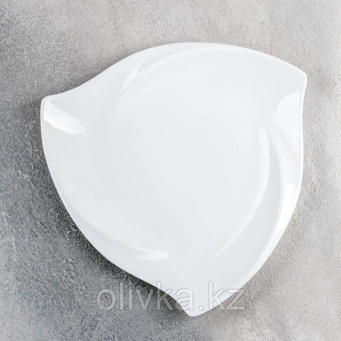 Тарелка фарфоровая треугольная Wilmax Ariela, d=20,5 см, цвет белый - фото 2 - id-p113253417