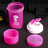 Шейкер спортивный «Доминируй, властвуй, приседай», розовый, с чашей под протеин, 500 мл, фото 3