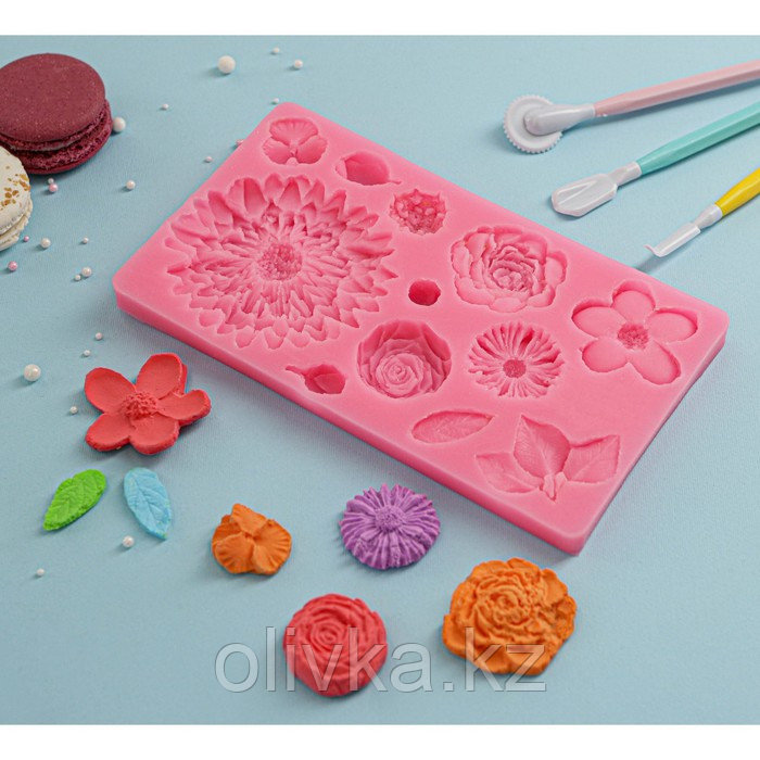 Силиконовый молд профессиональный «Цветы», 25×10 см, цвет розовый - фото 1 - id-p113251878