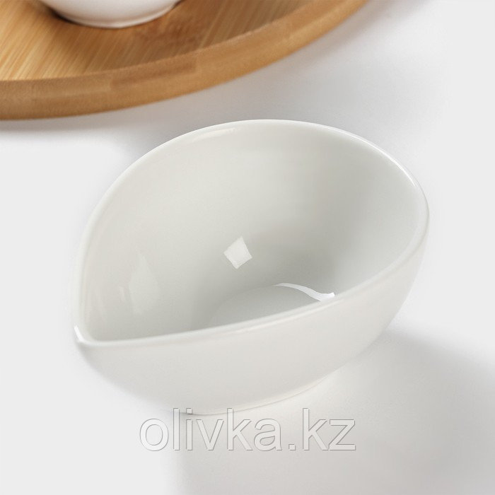 Набор салатников керамический на деревянной подставке «Эстет. Лепесток», 5 предметов: 90 мл, цвет белый - фото 2 - id-p113242716