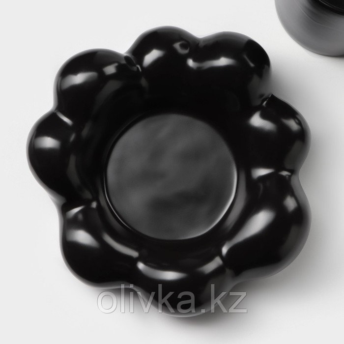 Кофейная пара керамическая «Ромашка», 2 предмета: кружка 260 мл, блюдце d=17 см, цвет чёрный - фото 3 - id-p113276707