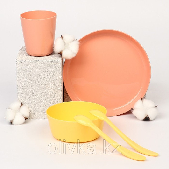Набор детской посуды Lalababy Follow Me (тарелка, миска, стаканчик, 2 ложки), цвет розовый - фото 1 - id-p113279480
