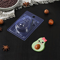 Форма для шоколада и конфет пластиковая «Авокадо», 8,5×6,2×2,6 см, цвет прозрачный