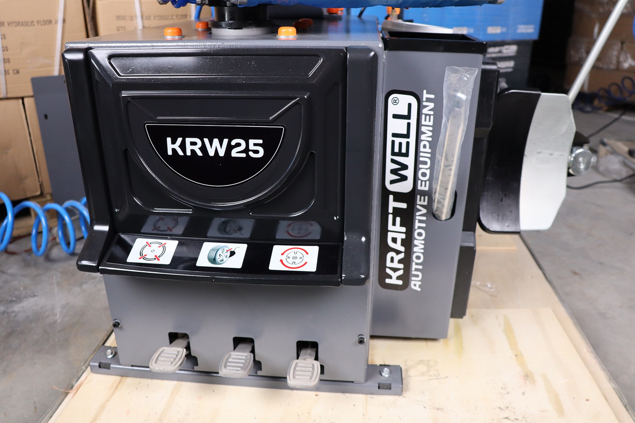 Шиномонтажный станок полуавтоматический KraftWell KRW25/220 10-26 дюйм - фото 1 - id-p113281008